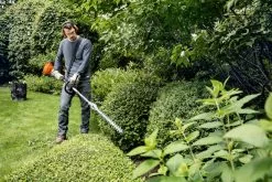 Stihl HL-KM Aitaleikkuri 5 Stihl HL-KM Aitaleikkuri -Piha myymälä hlkm action i