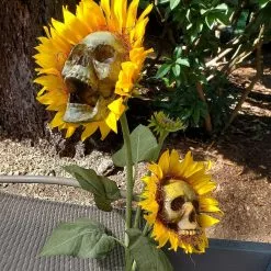 Unbranded Halloween Decorations Sunflower Skull Garden Garden Garden Artificial Flower Decoration -Piha myymälä 453887567 max
