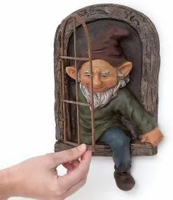 Unbranded Resin Garden Gnome Decor, Funny Gnome Figure Lawn Dress Up Dwarf Escape Midget Polyresin Craft Sculpture Courtyard Outdoor Elf Ornamentgreen Blown1pcs -Piha myymälä 643236213 max